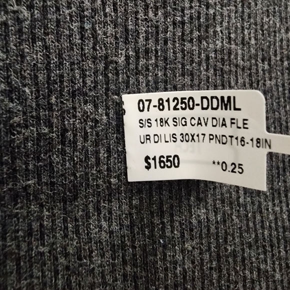 LAGOS NECKLACE - Picture 9 of 10